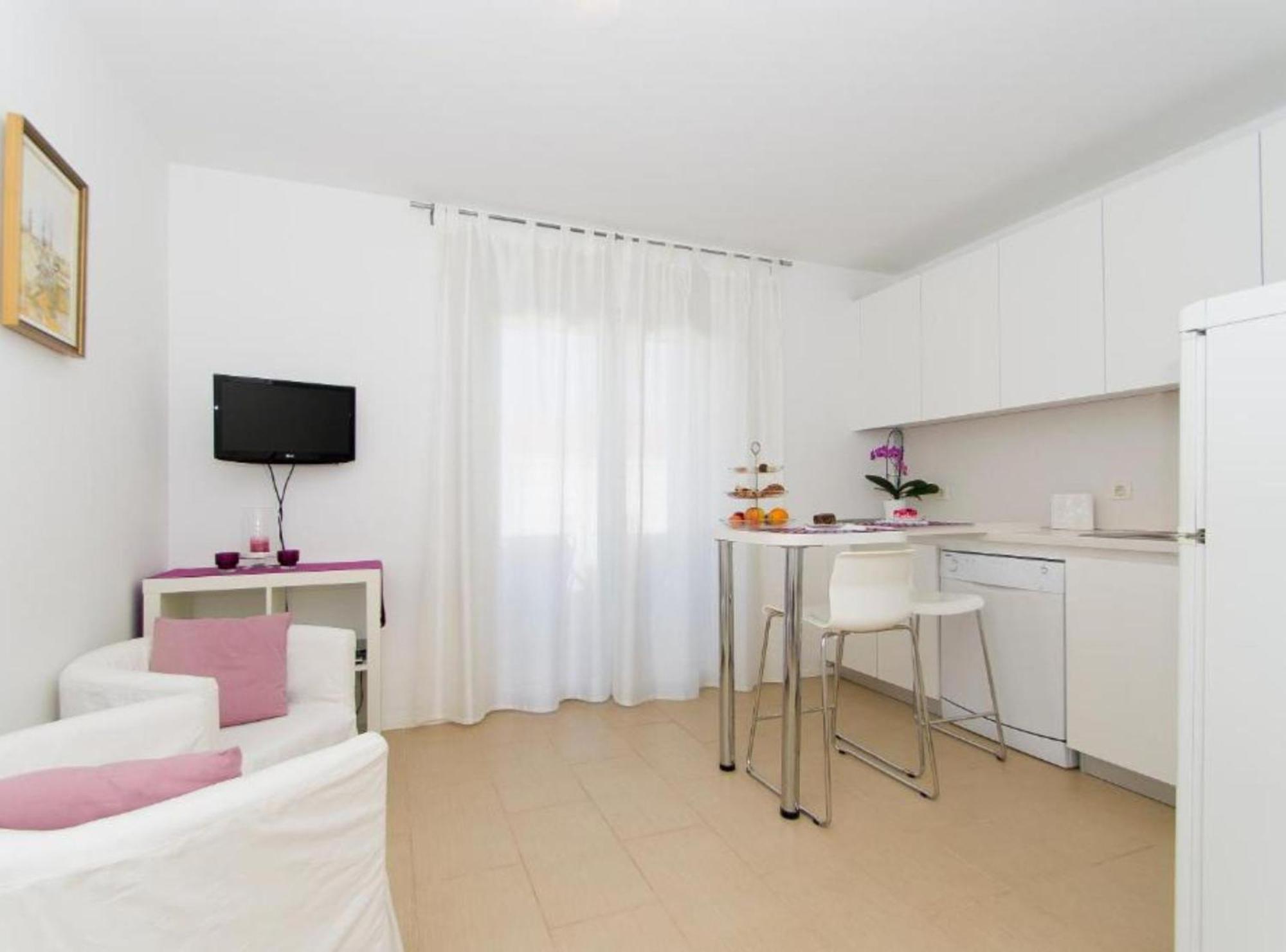 Apartments Villa Olea Lumbarda Bagian luar foto