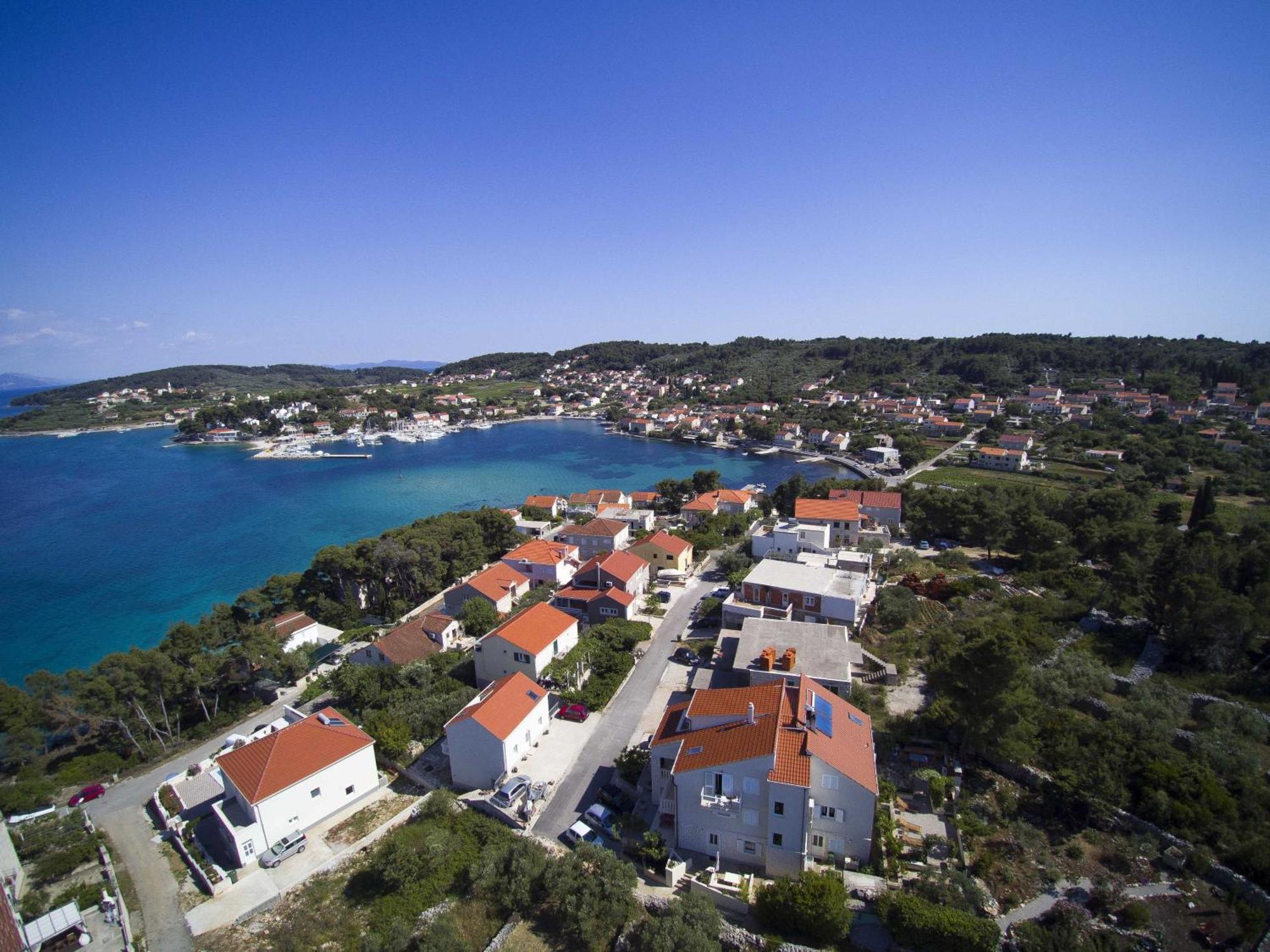 Apartments Villa Olea Lumbarda Bagian luar foto
